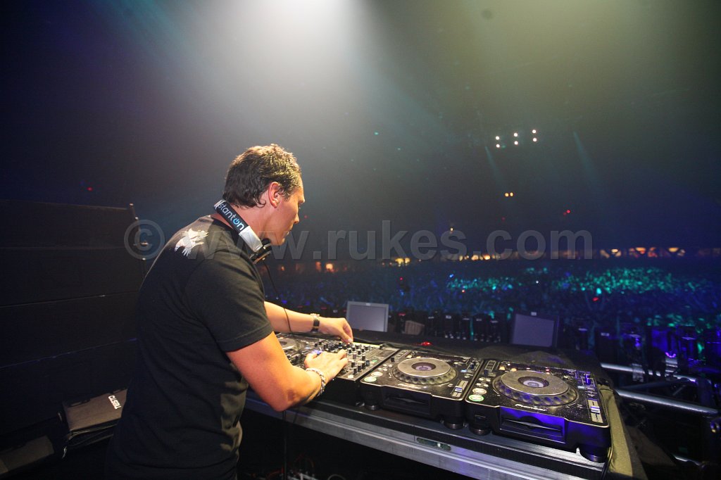 tiesto 040